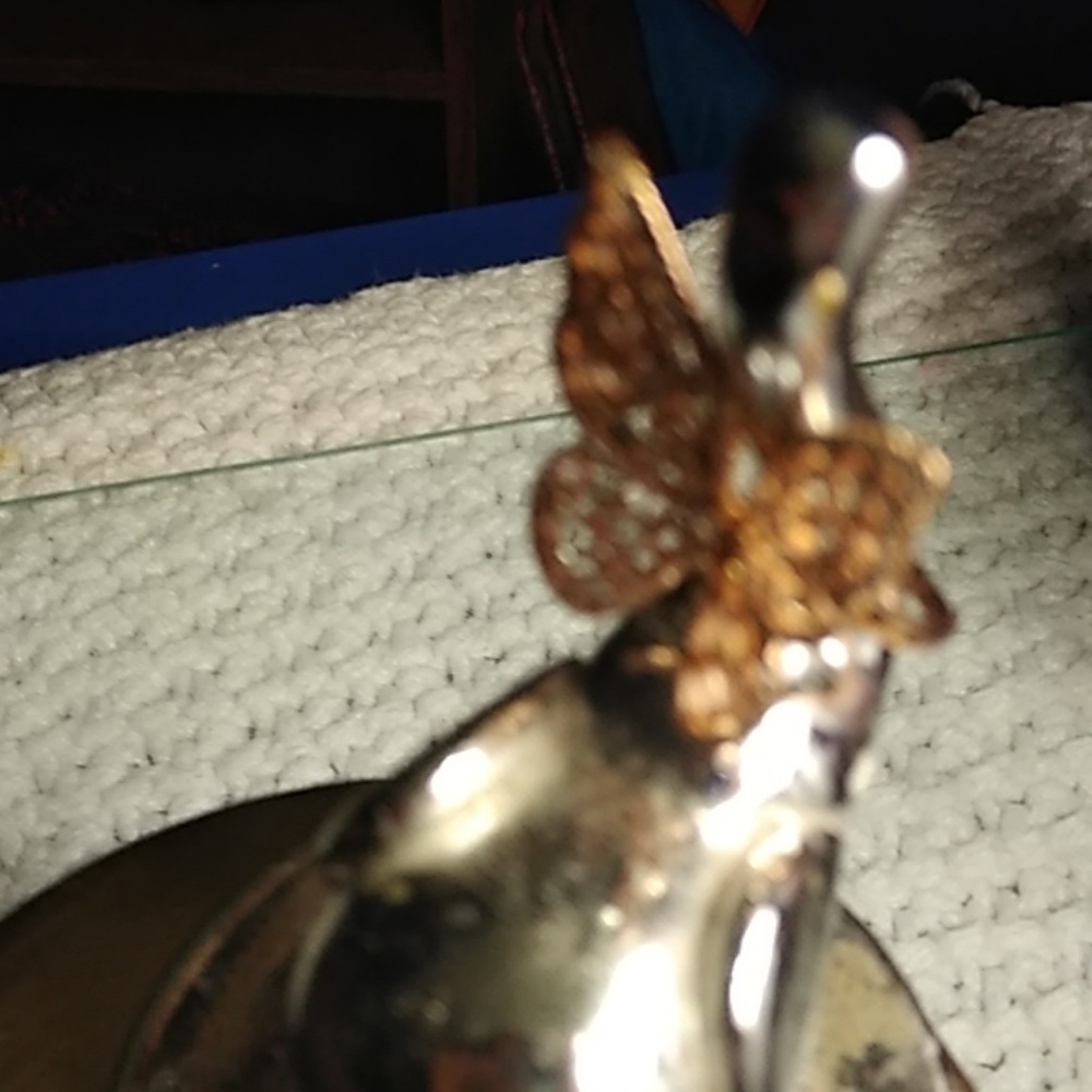 Ring - Picture 2 of 4
